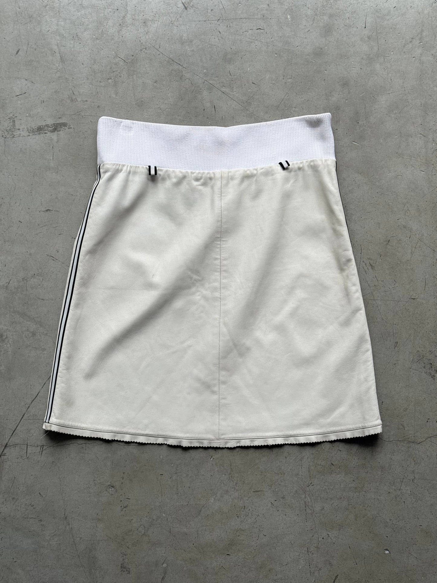 Miu Miu fall 1999 Sport Bend Leather Skirt (velvetknife)