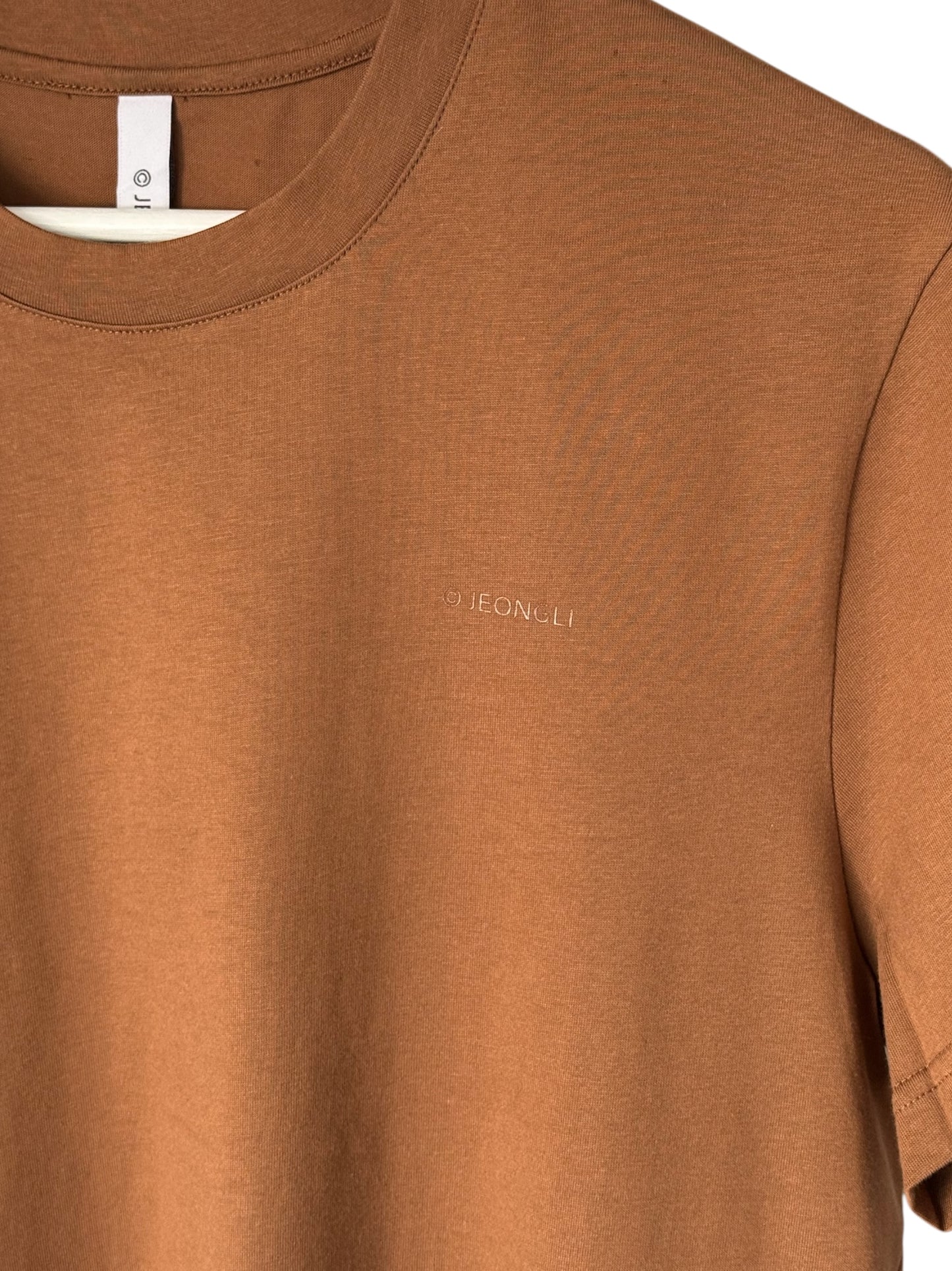 Side Pocket Tee Brown