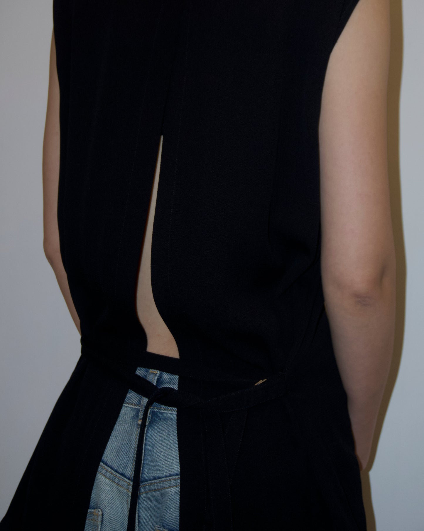 HELMUT LANG Sleeveless Shirt