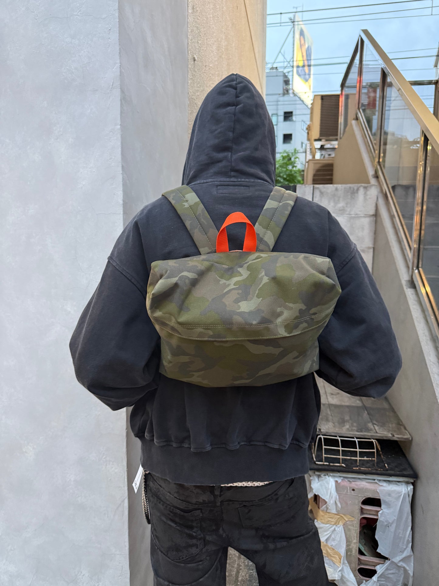 LIGHT (Camo)