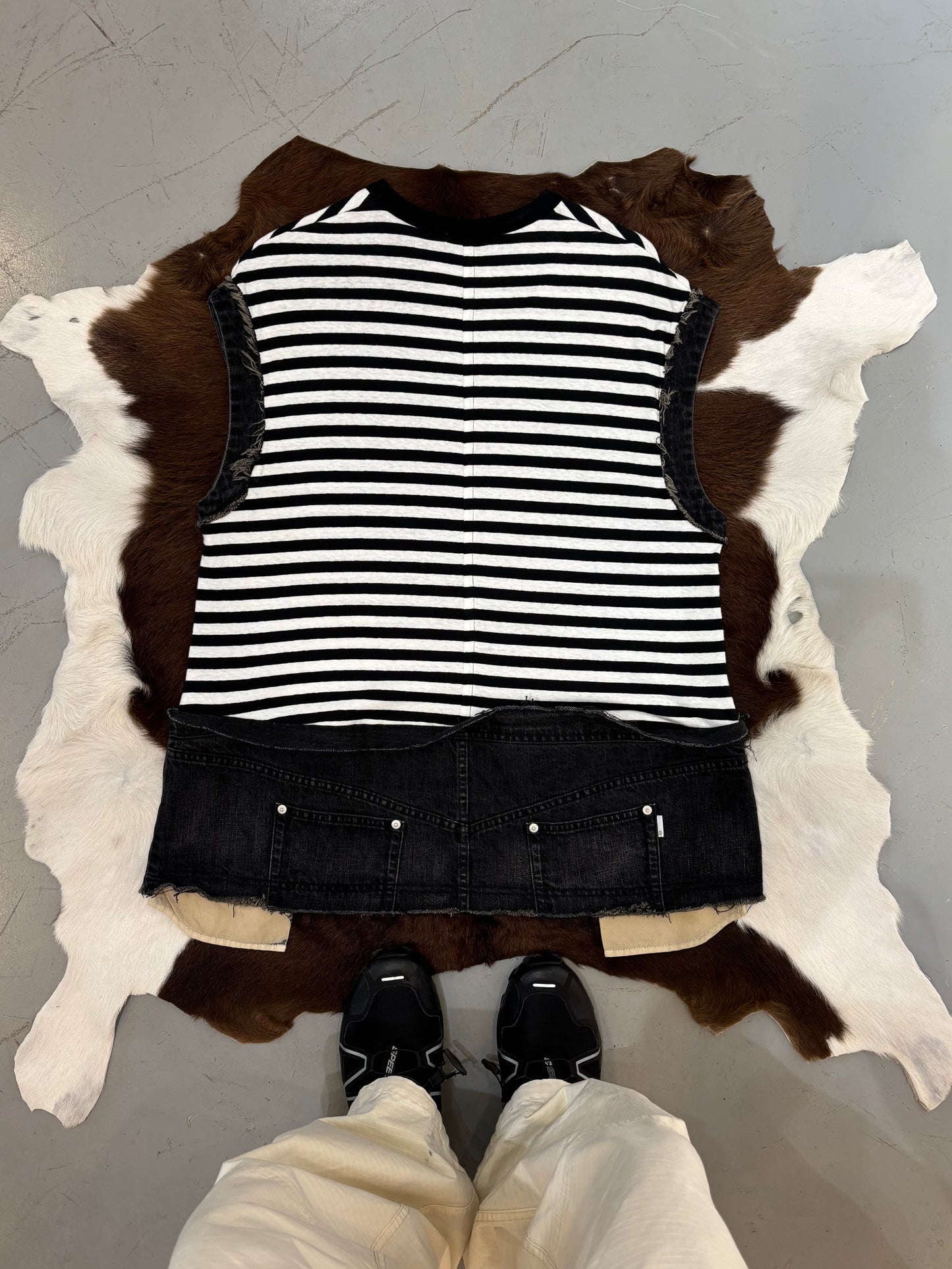UNDER COVER sleeveless tee