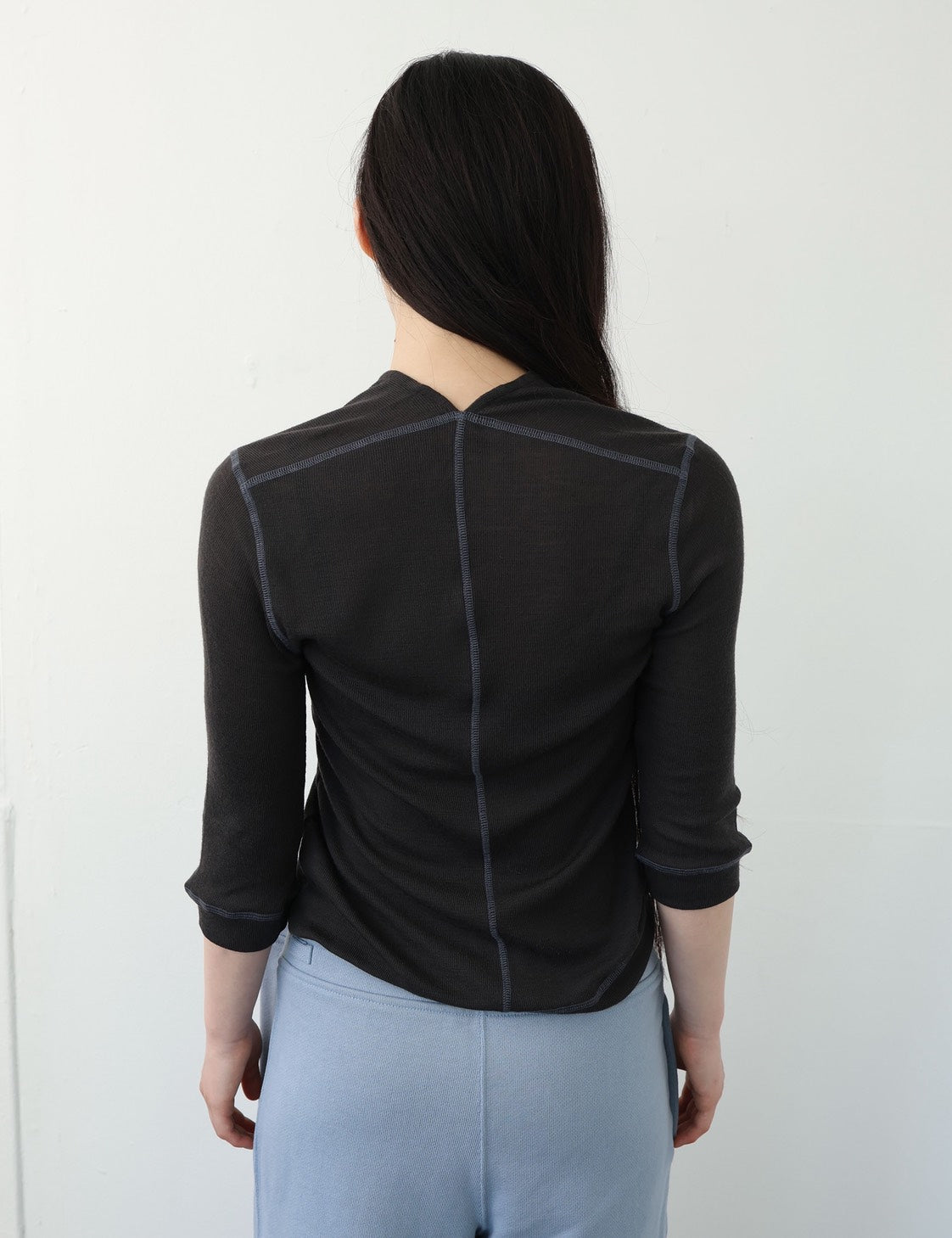 Nape Half-sleeve Top (Charcoal)