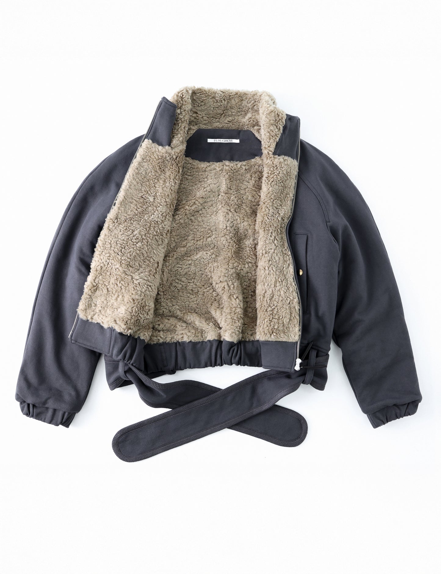 Belt zip jacket