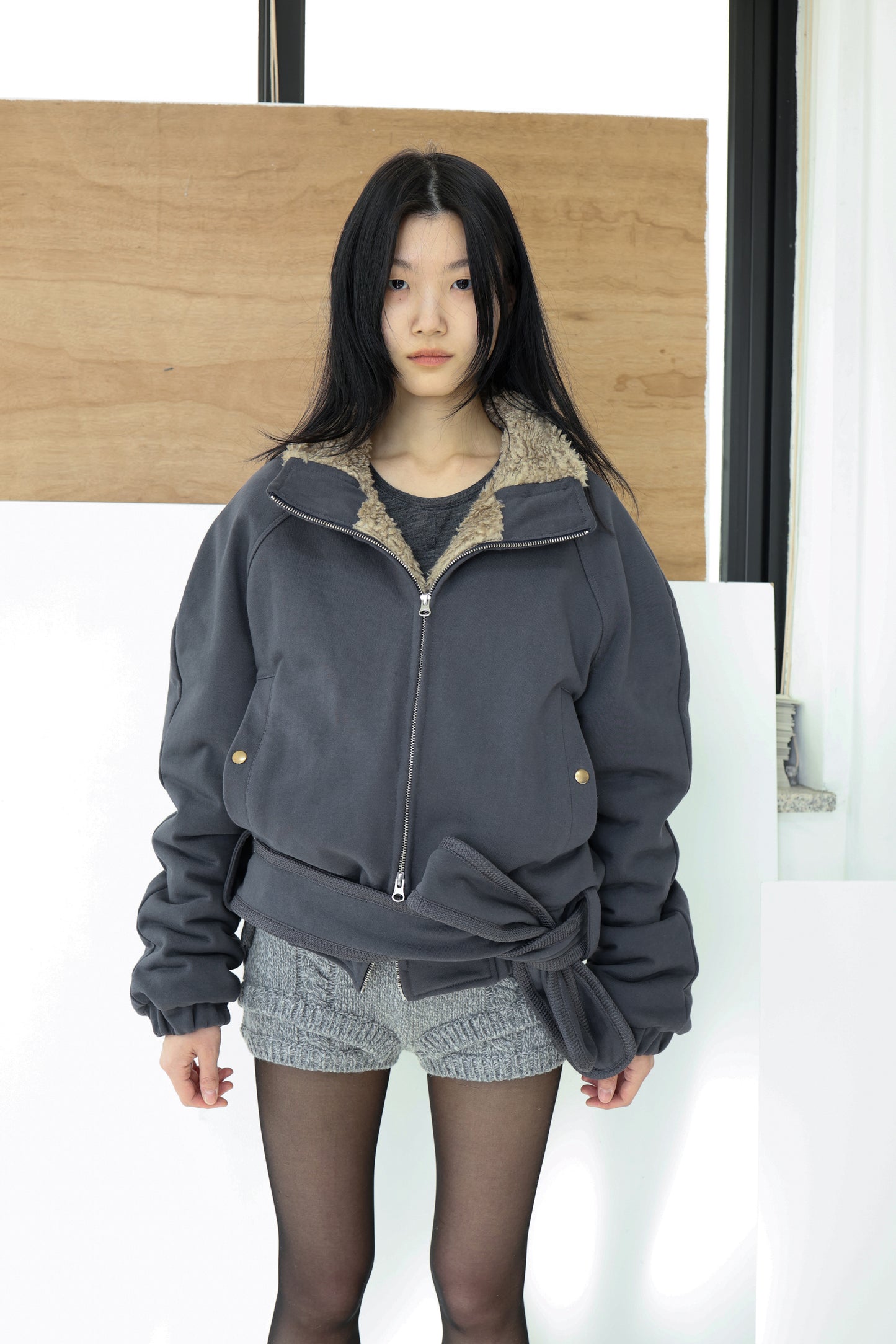 Belt zip jacket