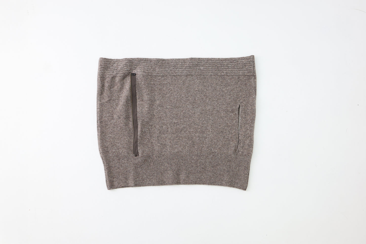 Zip knit tube