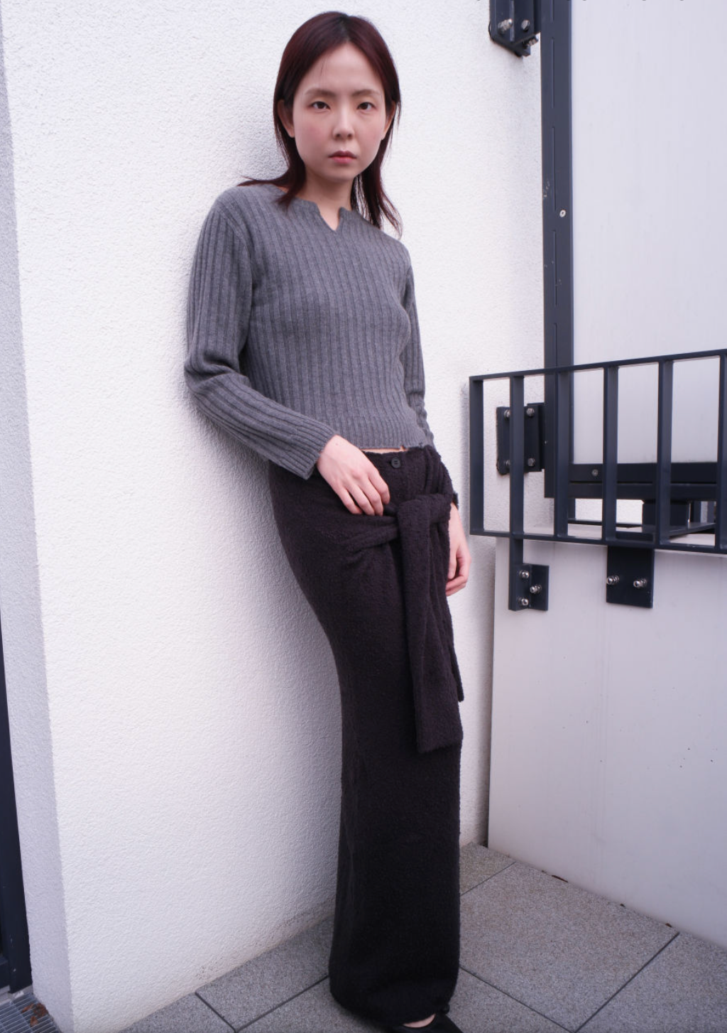 DISTRESSED SPLIT-NECK PULLOVER IN WOOL MELANGE GRAY