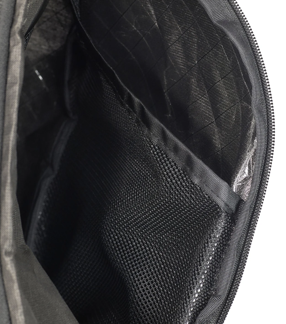 SR4 | GRAB BAG, BLACK
