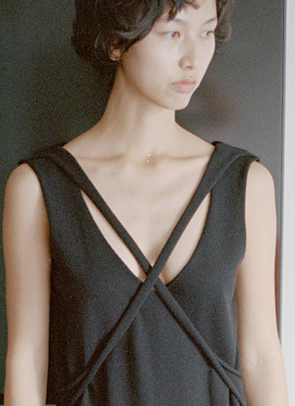 X-LAYERED V-NECK TOP IN COTTON Black