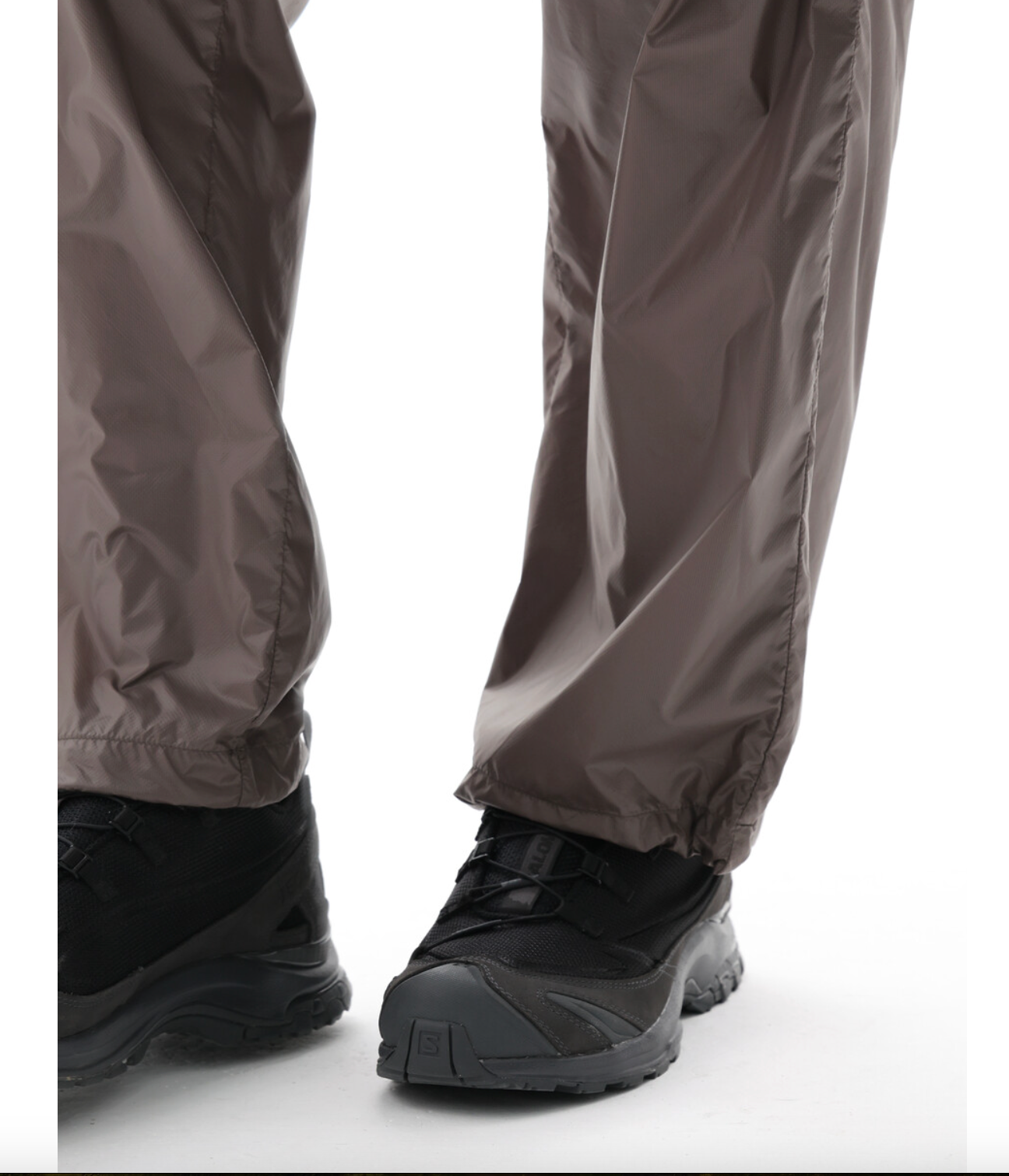 Parachute Pants (Dark Brown)