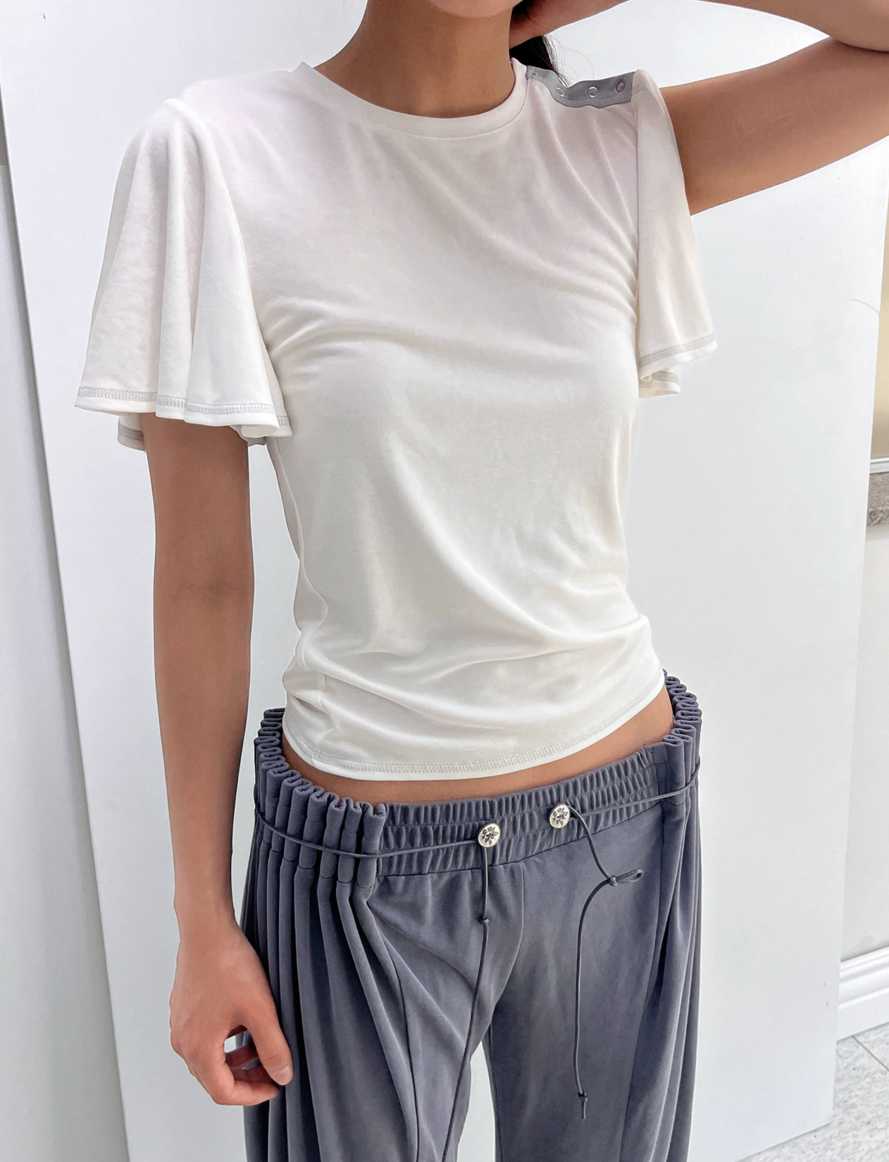 Flare sleeve top white