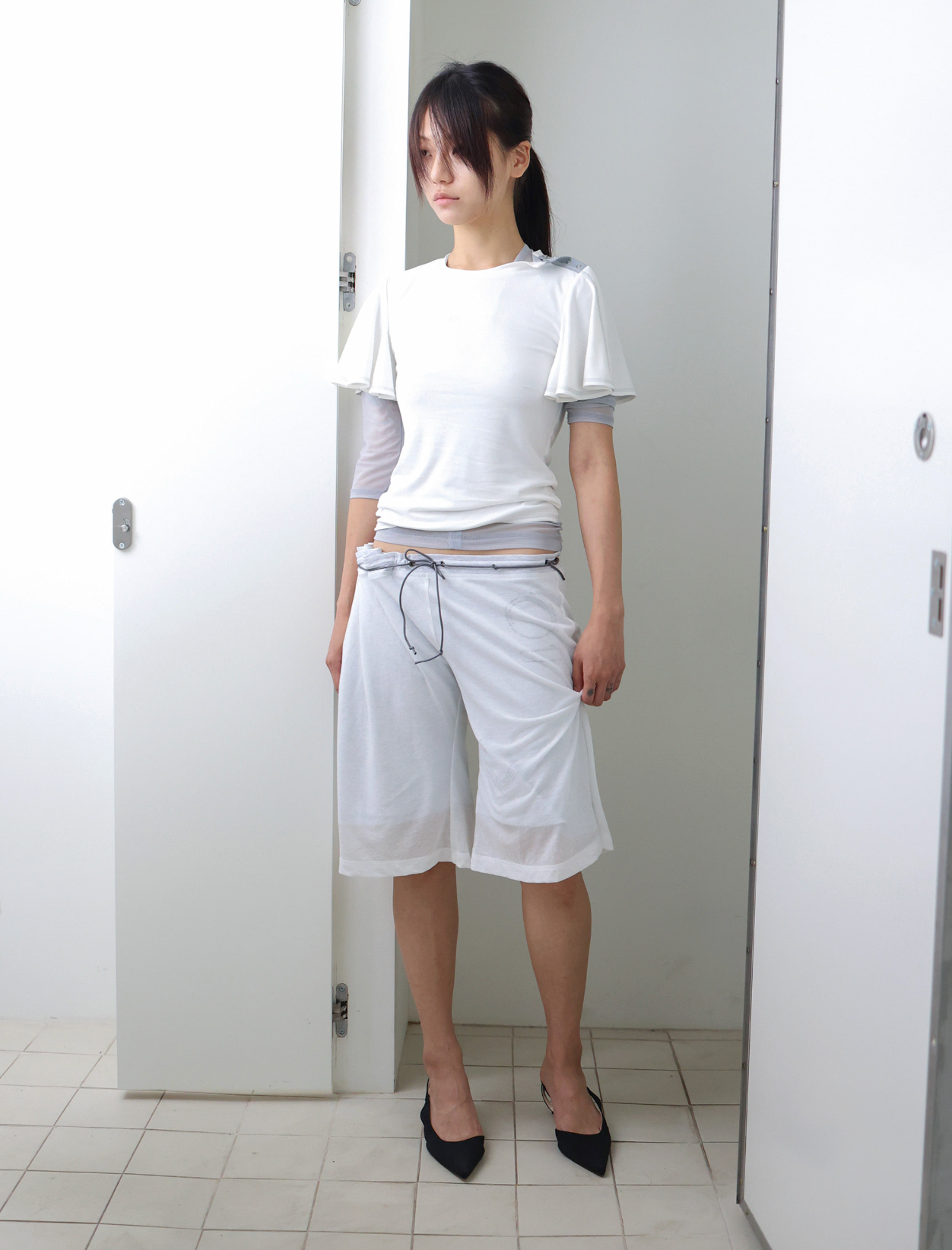 Curtain half pants	white