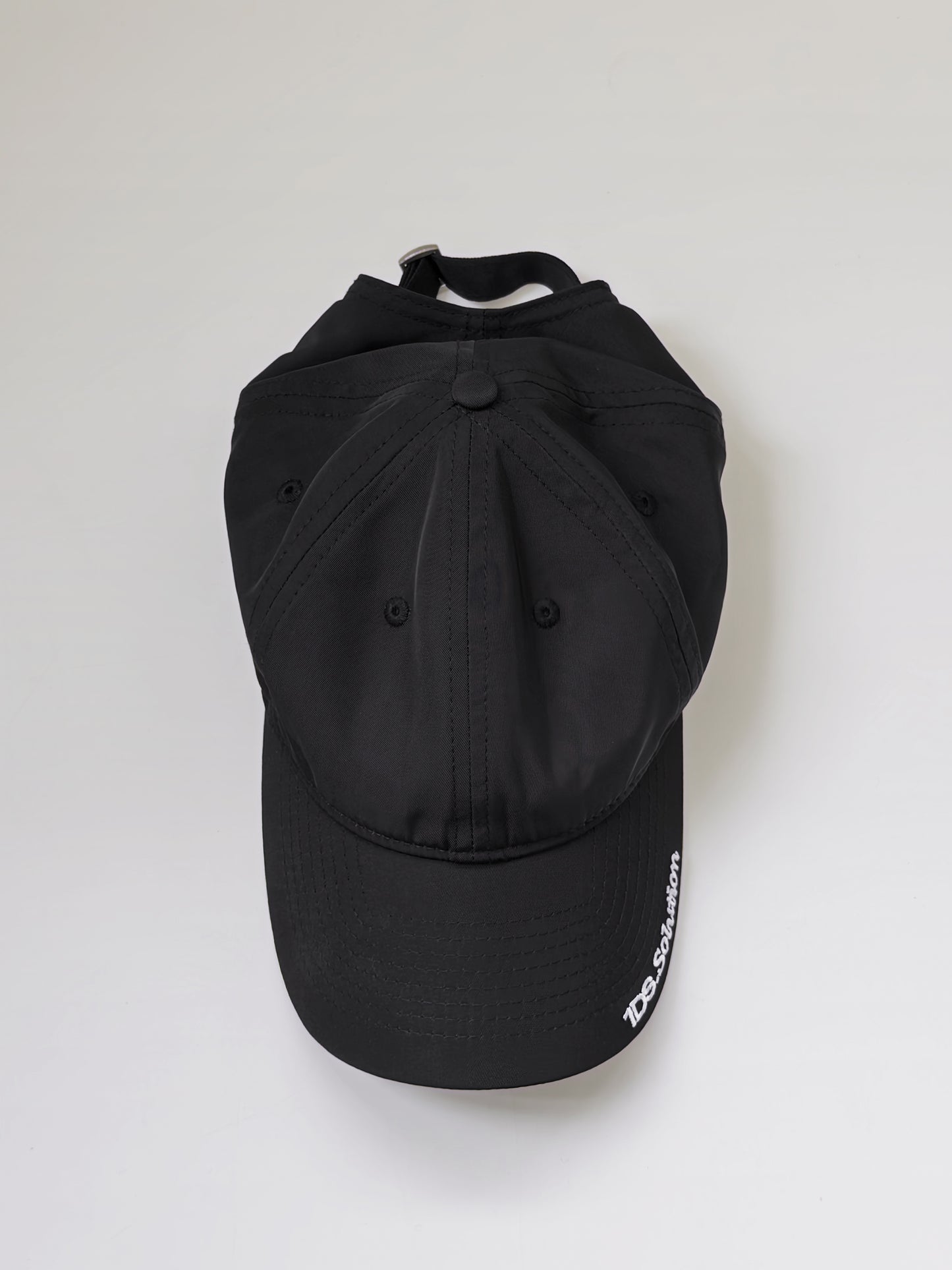 1ds Logo-Sheen Cap (Black)