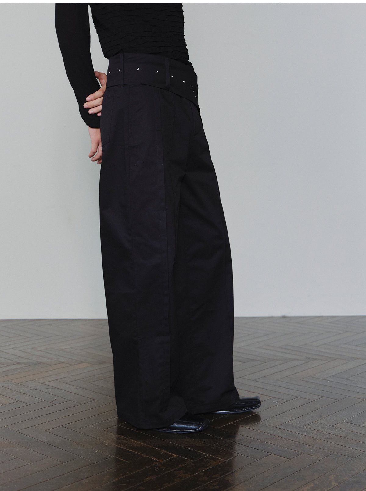 Wide-Belt Pleated Pants