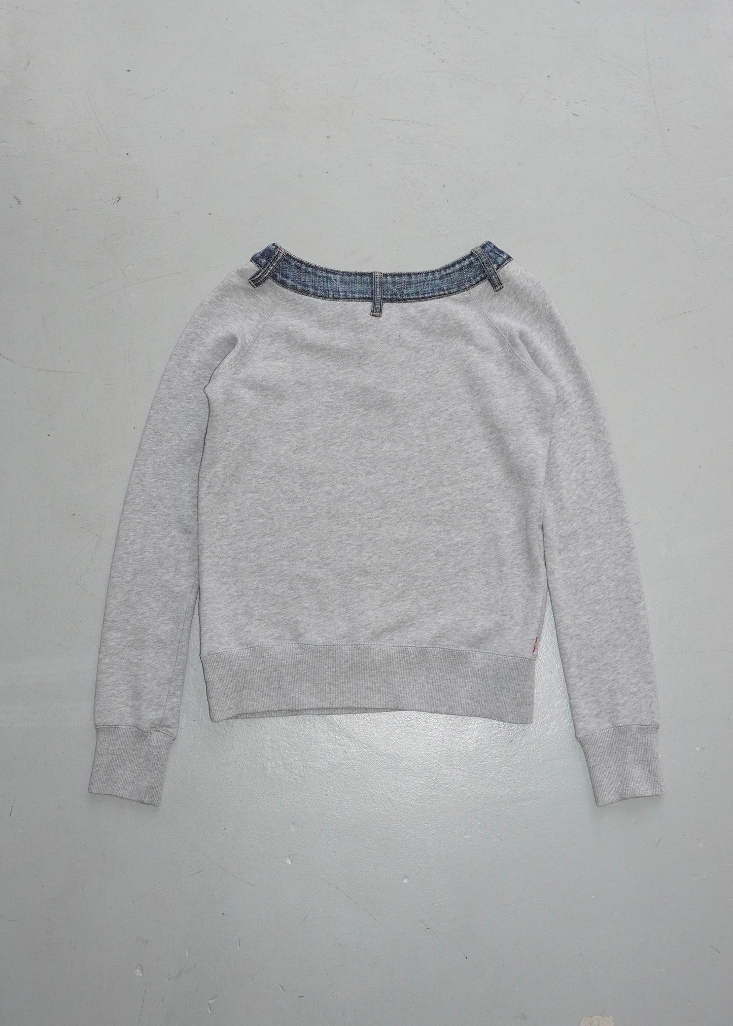 Levi’s Red Tab Reconstructed Denim-Collar Sweatshirt (Grey)