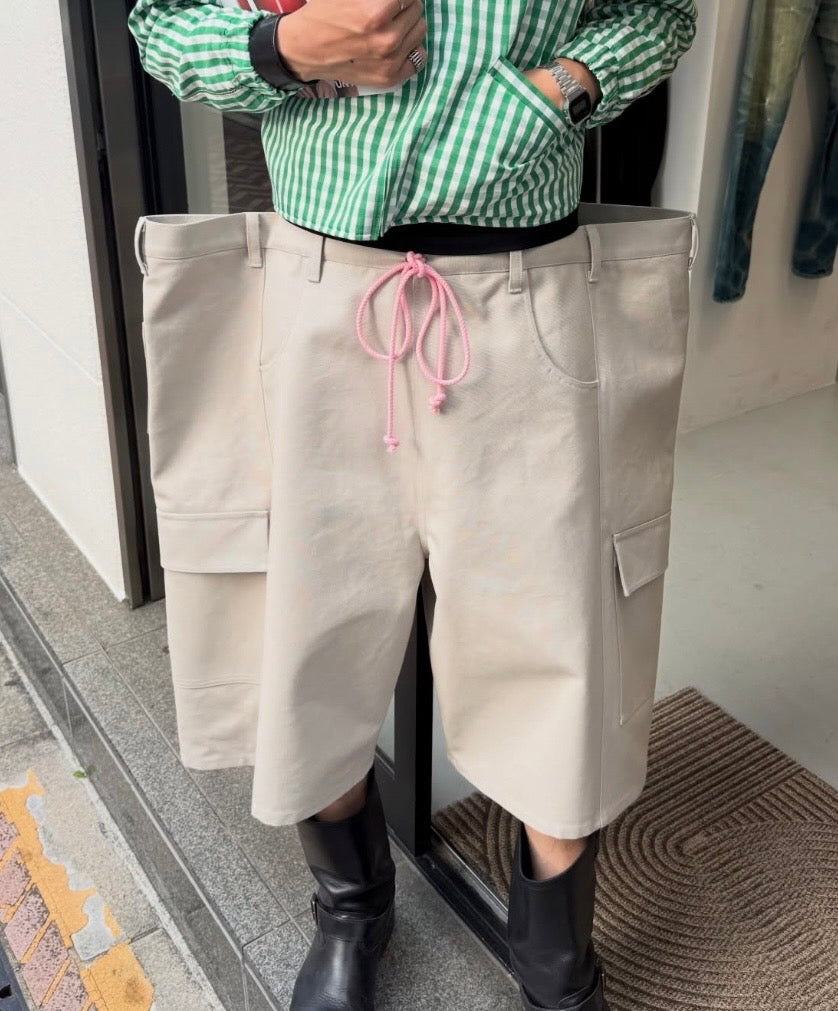 TREASURE CHEST (Grey)