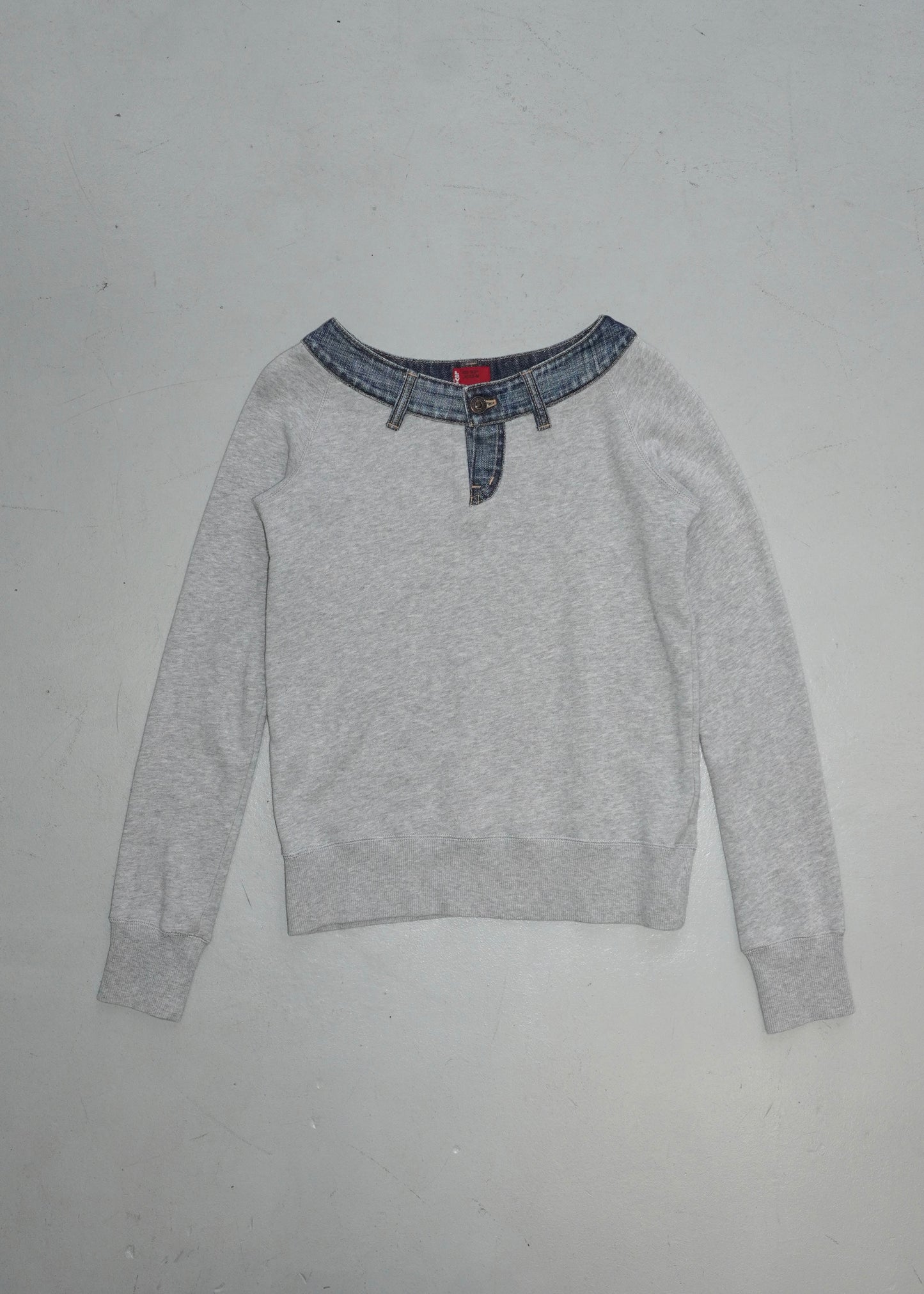 Levi’s Red Tab Reconstructed Denim-Collar Sweatshirt (Grey)