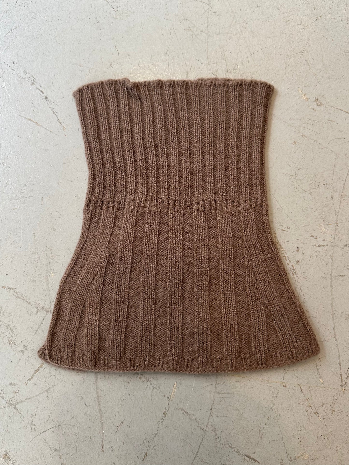 REVERSIBLE NECK WARMER IN WOOL MOCHA BROWN