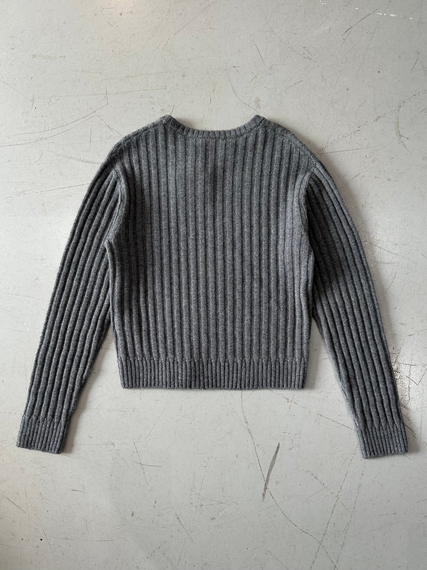 DISTRESSED SPLIT-NECK PULLOVER IN WOOL MELANGE GRAY
