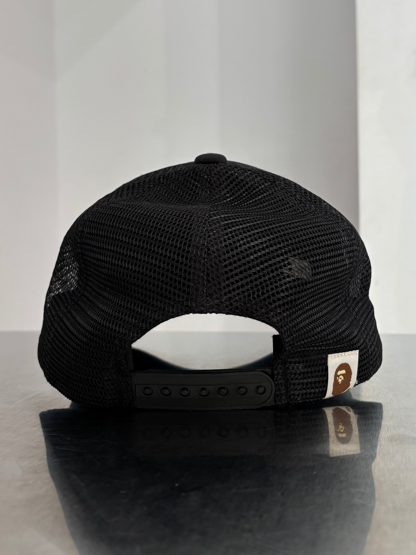 A BATHING APE mesh cap