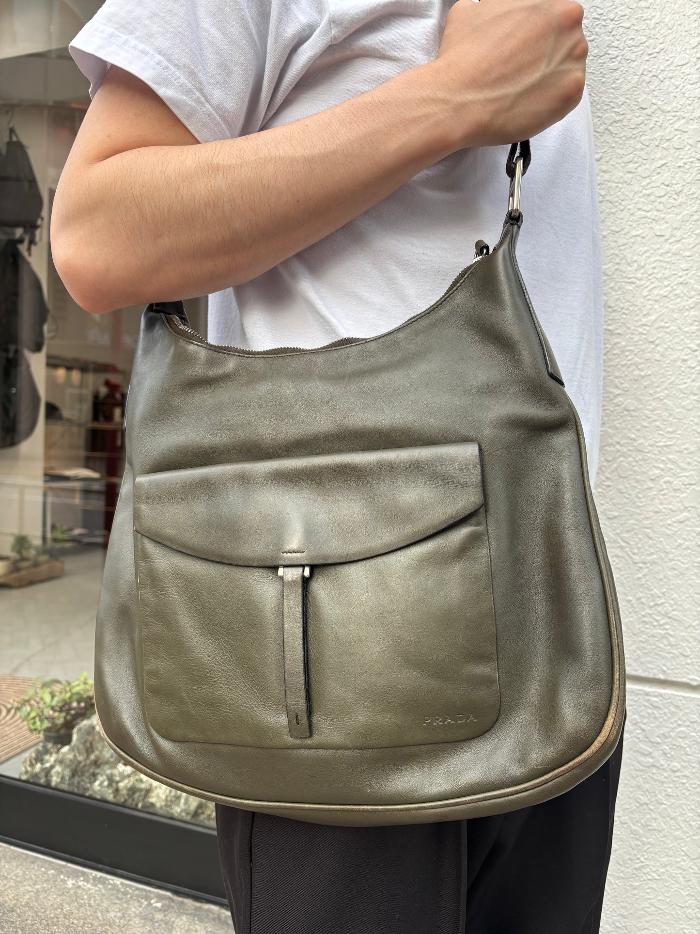 00s PRADA shoulder bag dark olive