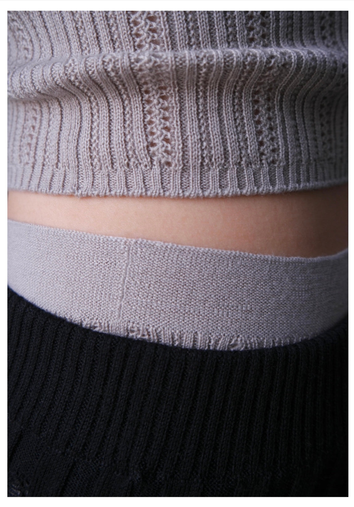 RIBBED LACE SKIRT IN MIXED WOOL BLACK