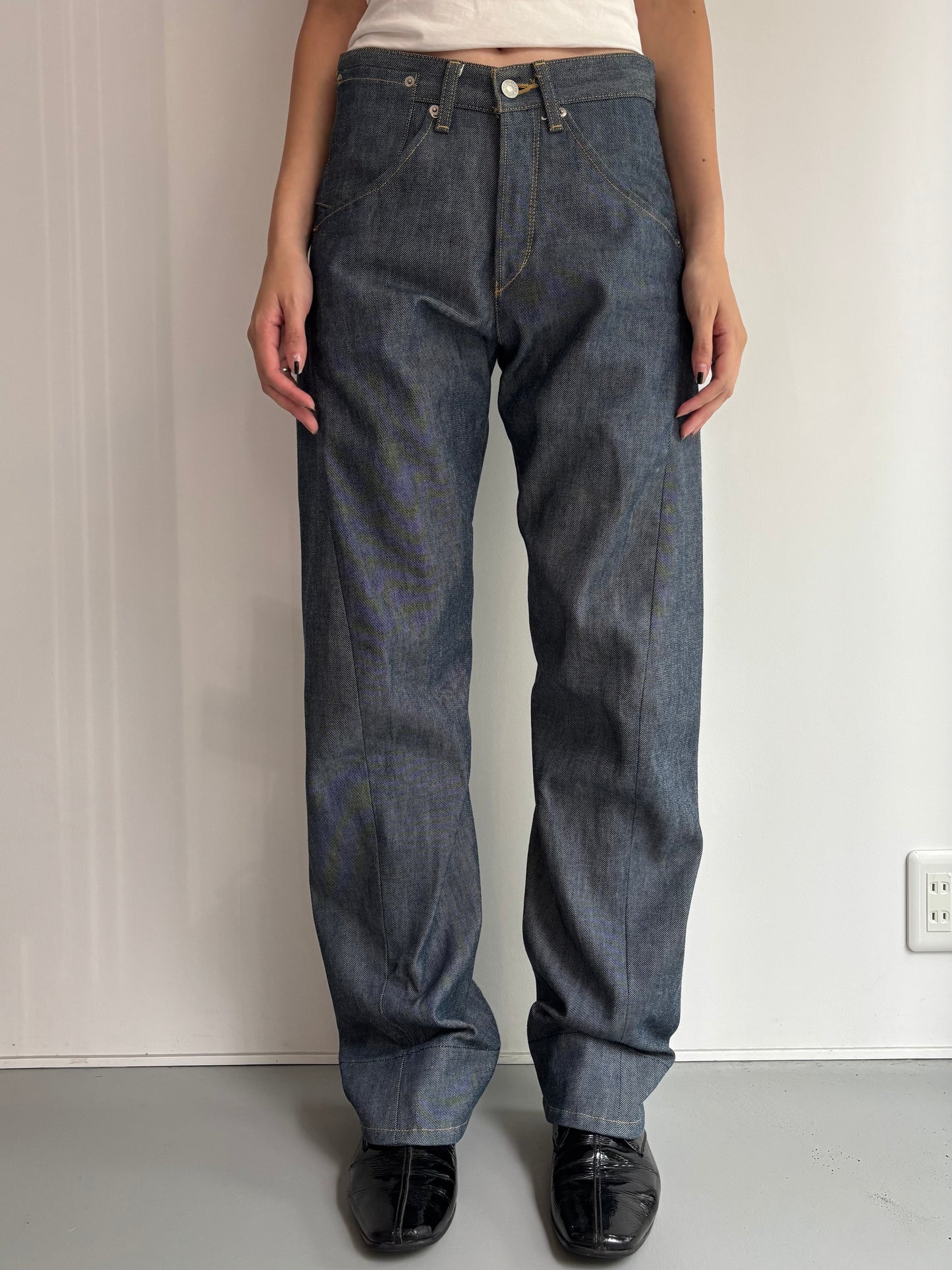 Levi's ENGINEERED JEANS 00s Jeans 02