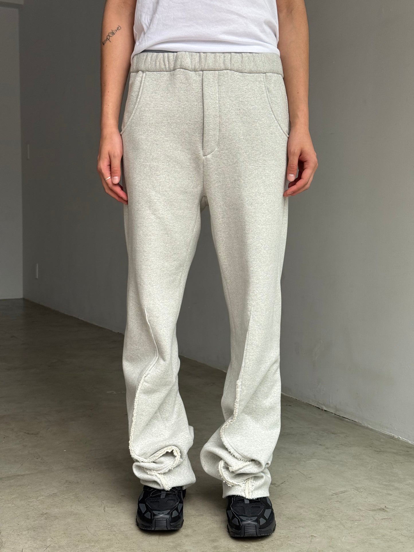 TORNADO (Grey)