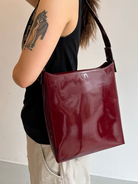 FERRAGAMO 00‘s Patent Leather Shoulder Bag (Burgundy)