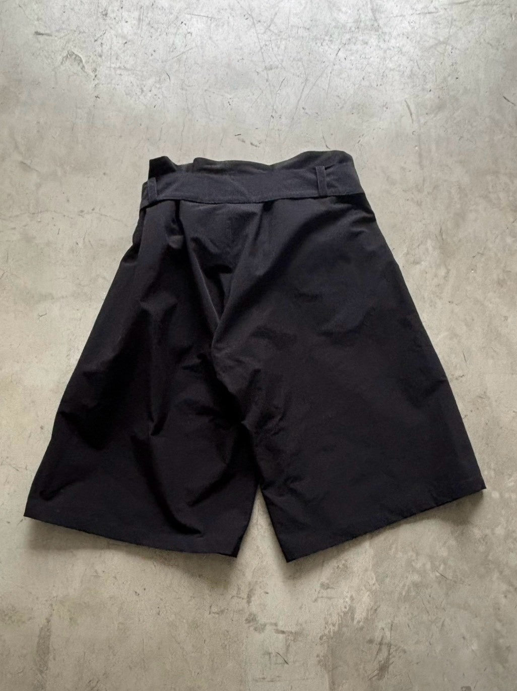 Limi Feu Black wide shorts double belted pants