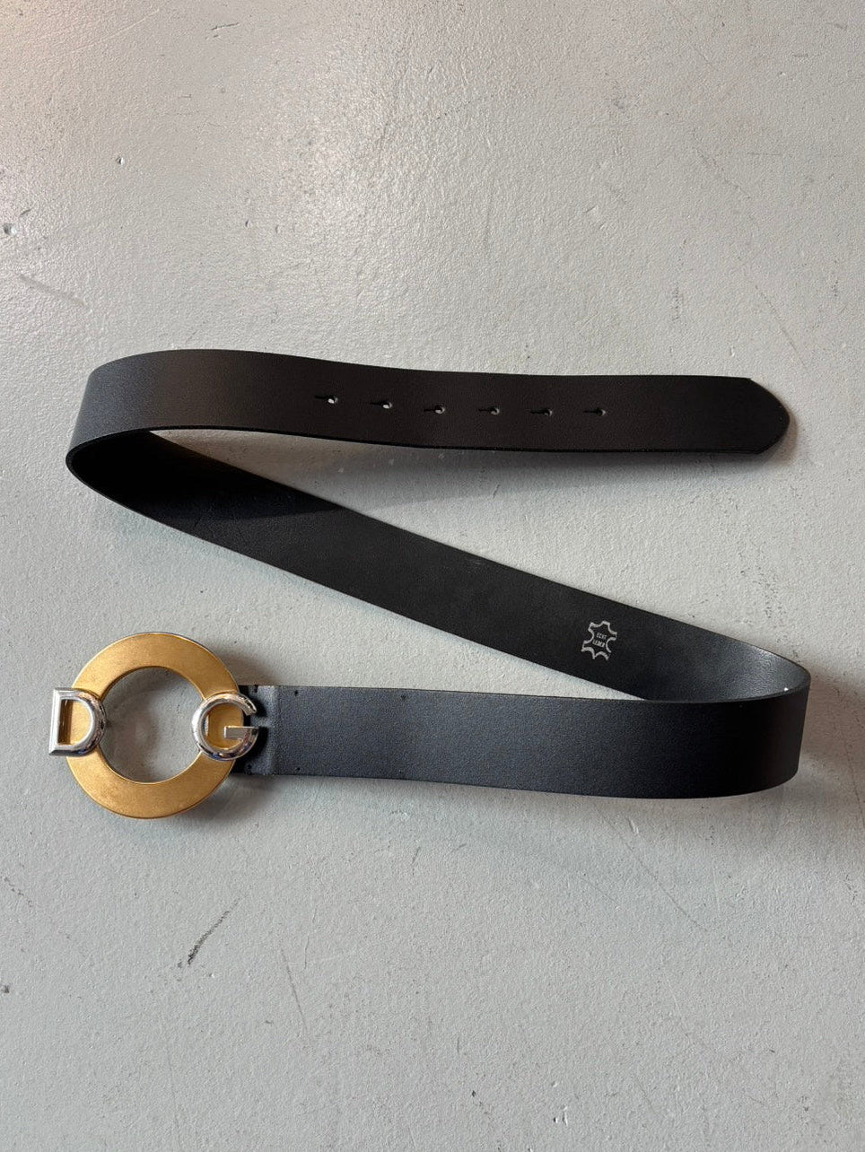 Dolce & Gabbana Circle Backle Belt With Logo