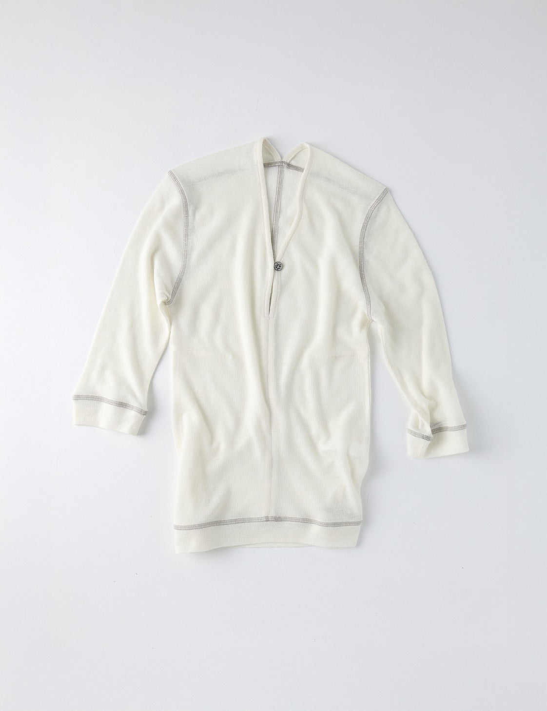 Nape Half-sleeve Top