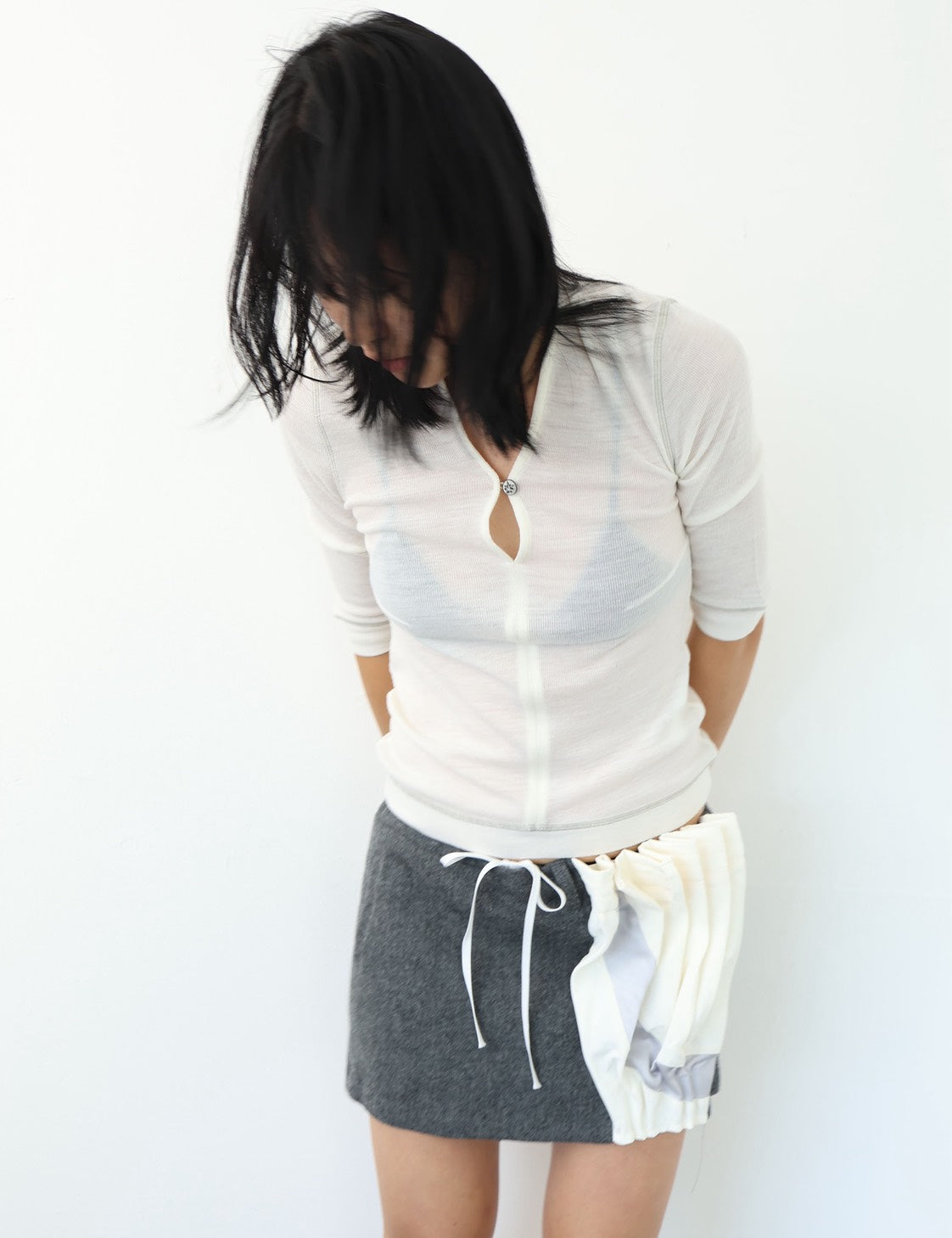 Nape Half-sleeve Top