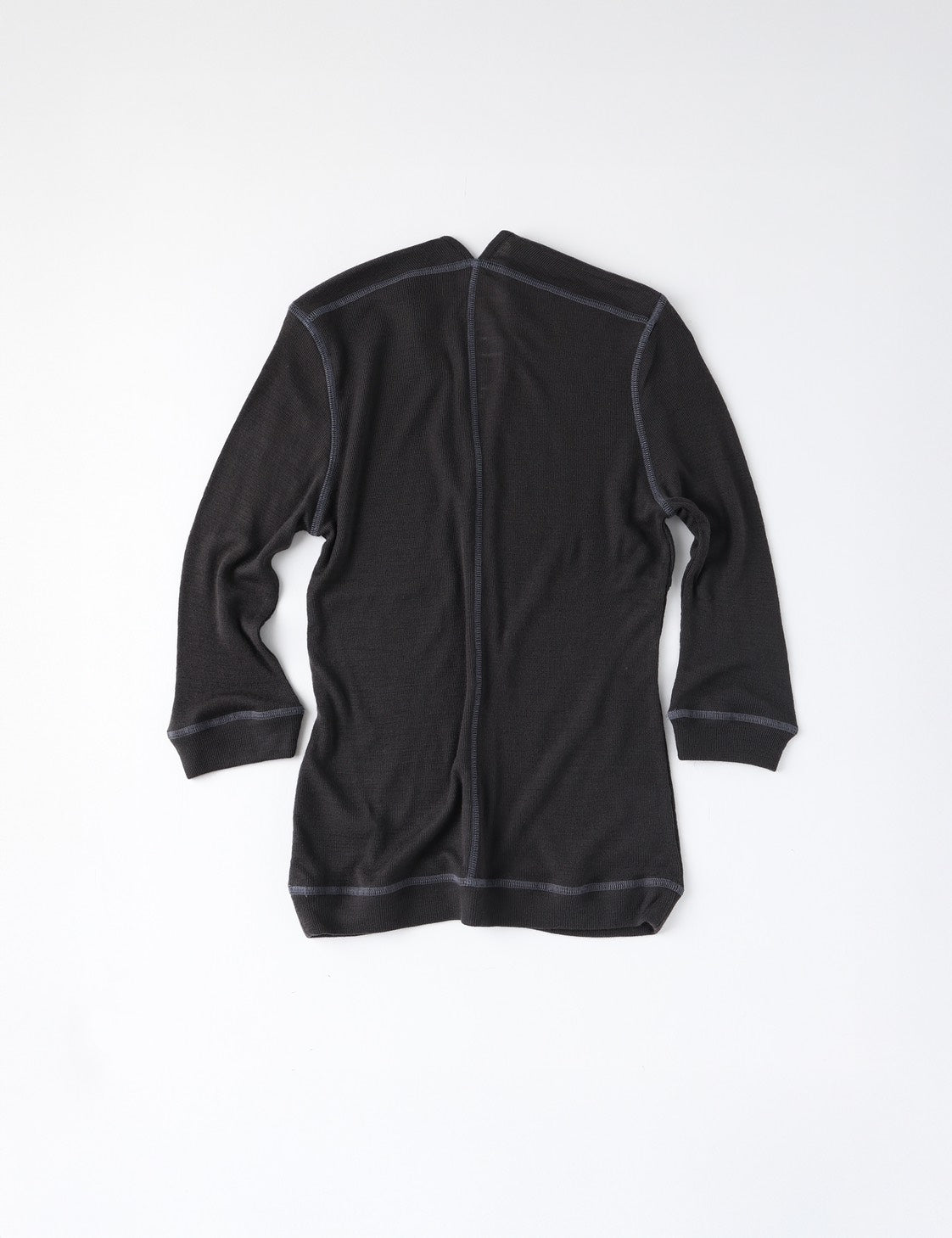 Nape Half-sleeve Top  (Charcoal)