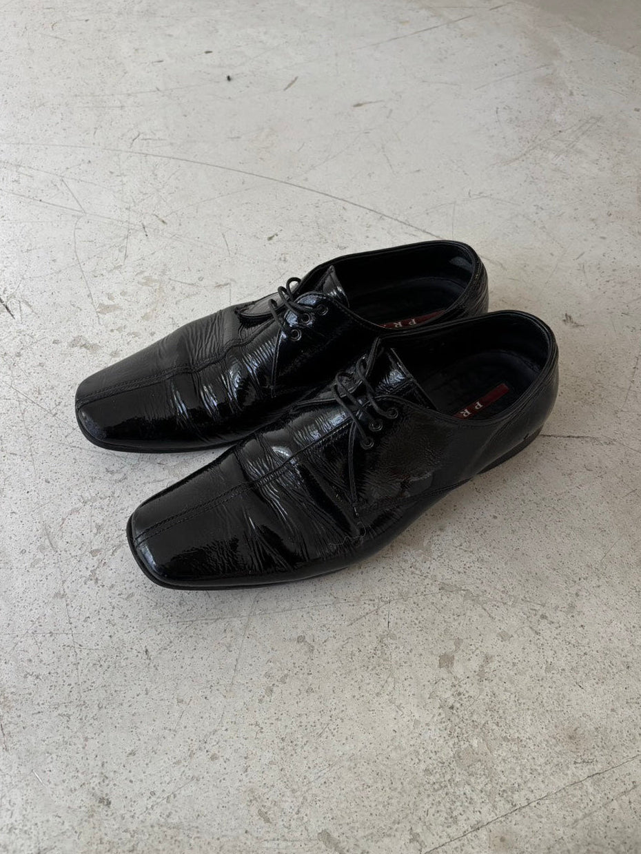 Prada Early 2000s Patent Leather Pointed Shoes