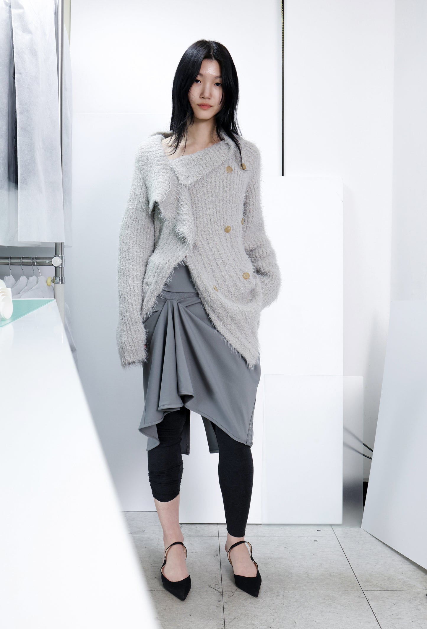 BUTTONED KNIT CARDIGAN